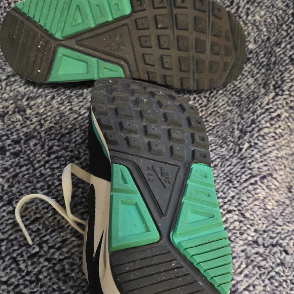 Nike Air Max Sneakers in Black and White - Picture 10 of 10